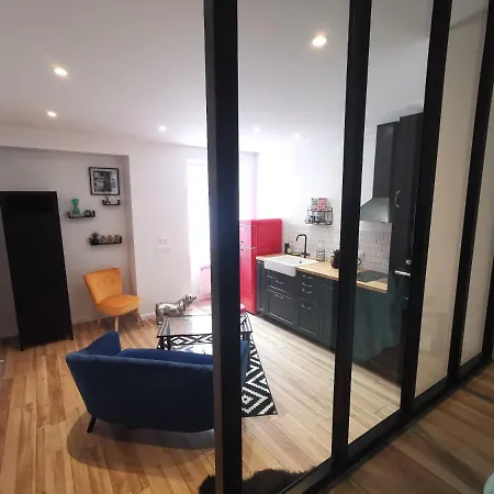 Atypique Immeuble De 1820 Apartment Fumel
