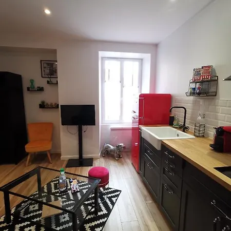 شقة Atypique Immeuble De 1820 *