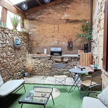 Atypique Immeuble De 1820 Fumel