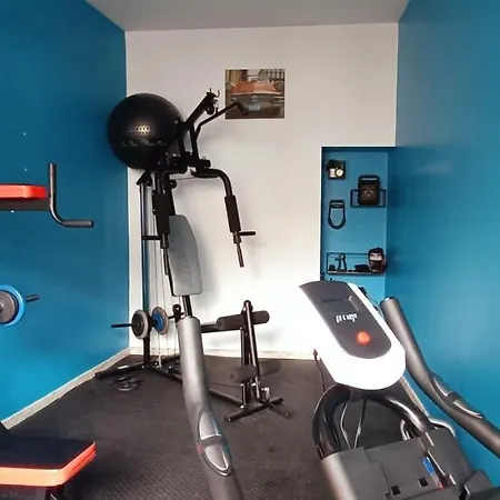 Atypique Immeuble De 1820 Lägenhet