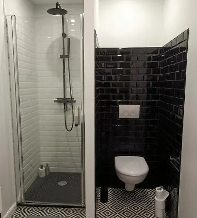 Atypique Immeuble De 1820 Lägenhet