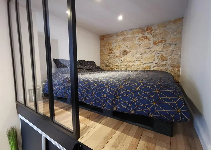 Atypique Immeuble De 1820 * 퓨멜