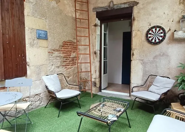 Atypique Dans Bel Immeuble De 1820 *